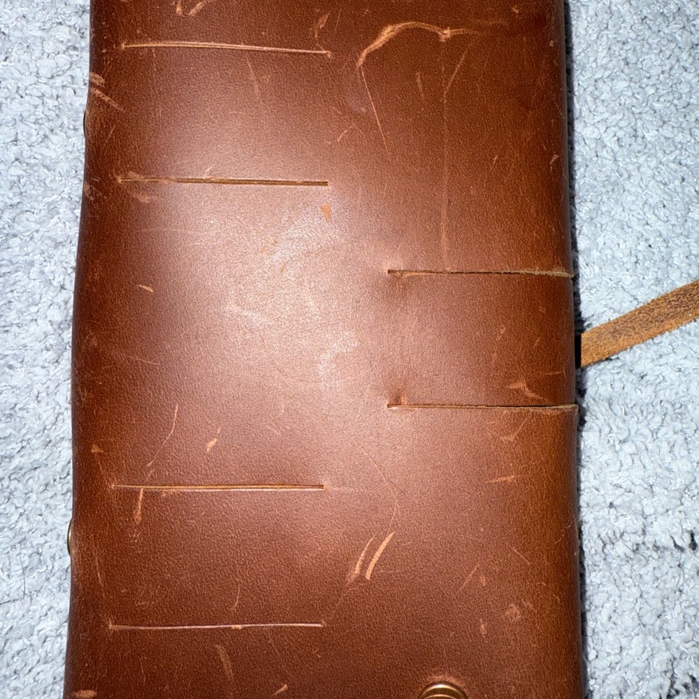 Classic Brown Leather Messenger Bag Set - Picture 5 of 11